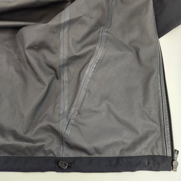 Uniqlo Black Lightweight Hooded Jacket Mens XS - Picture 11 of 11